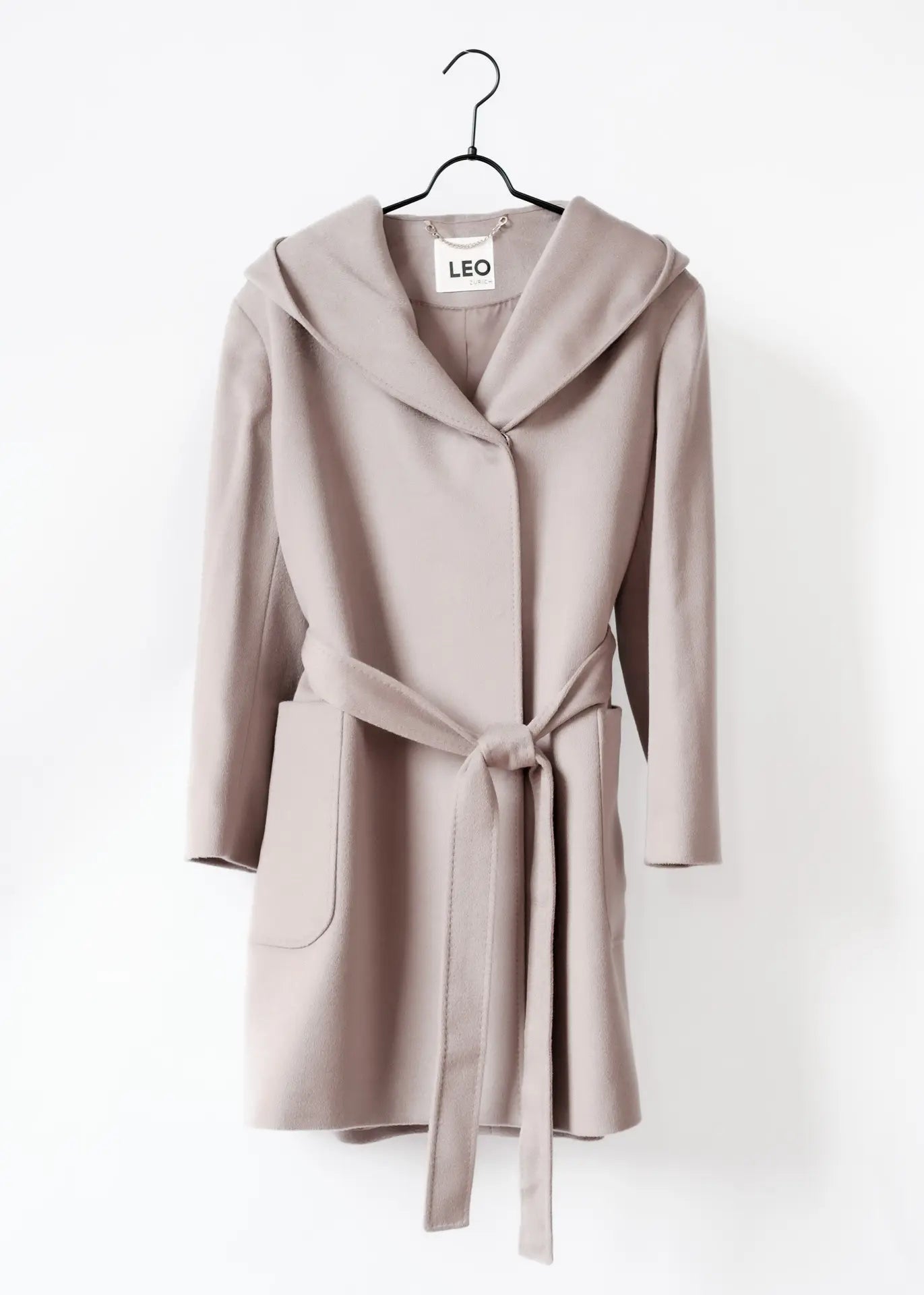 Long wool jacket with hood