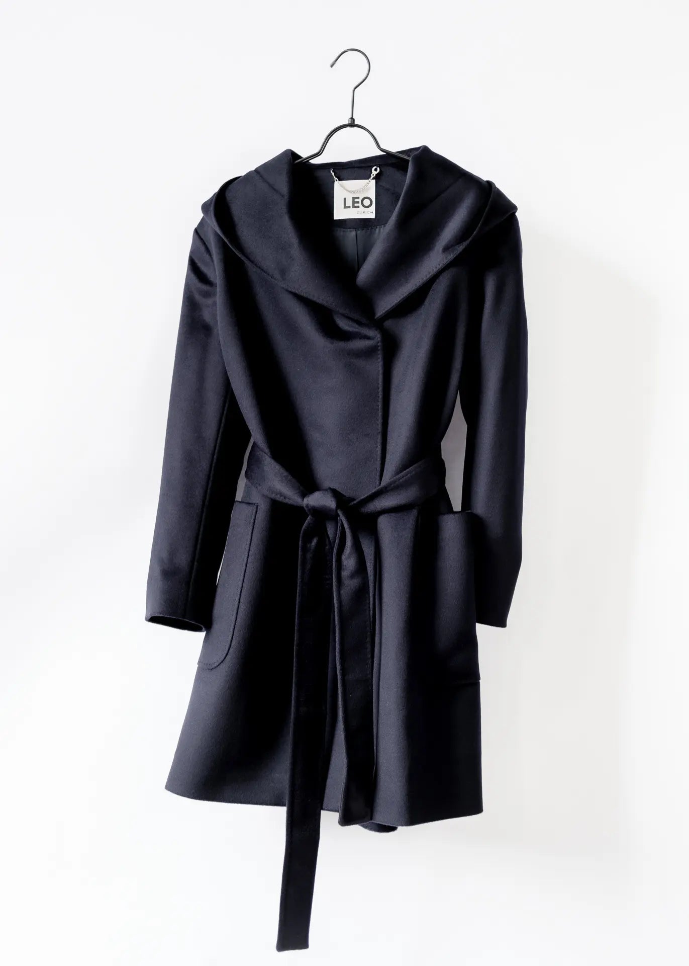 Long wool jacket with hood