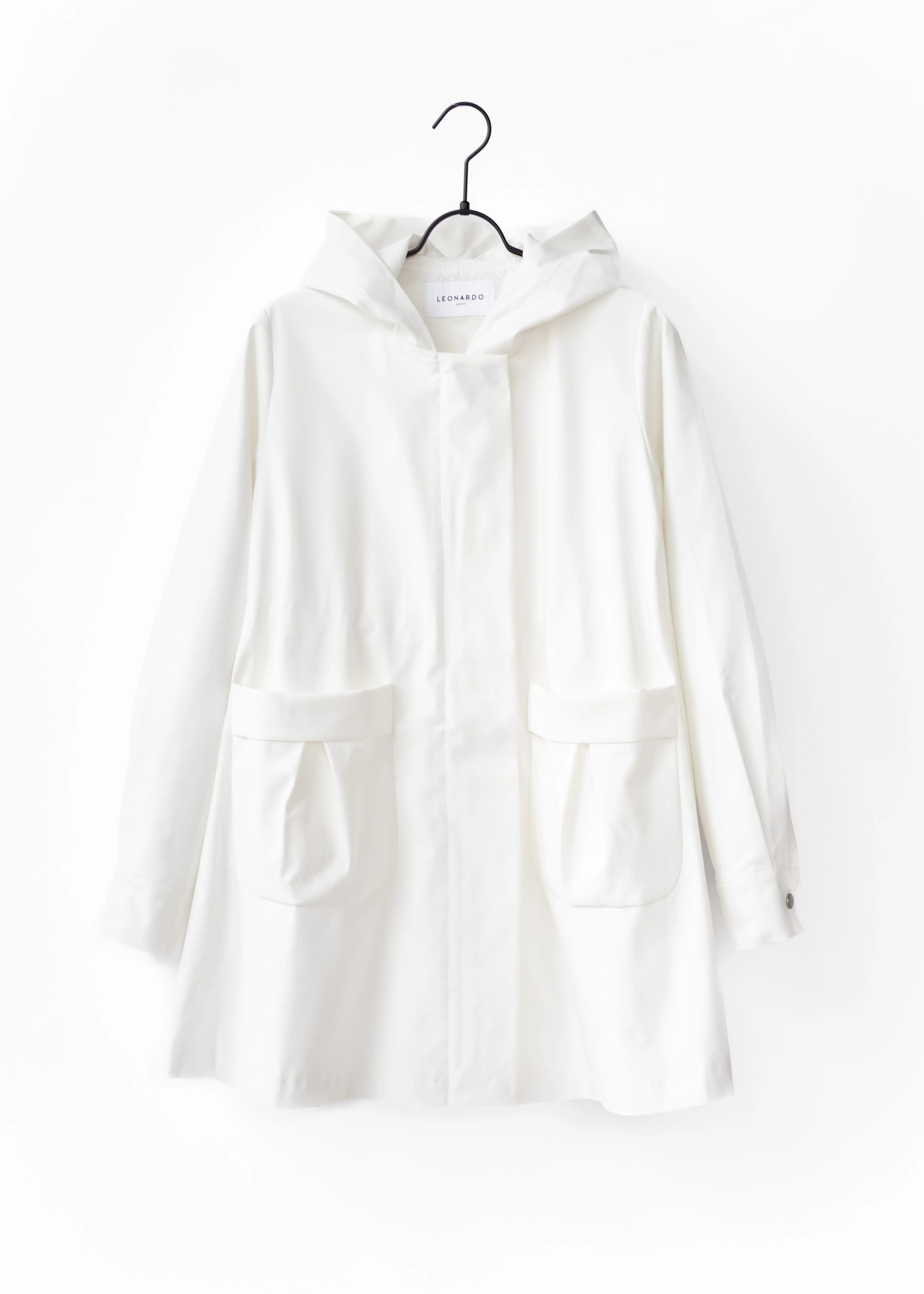 Lightweight rain jacket