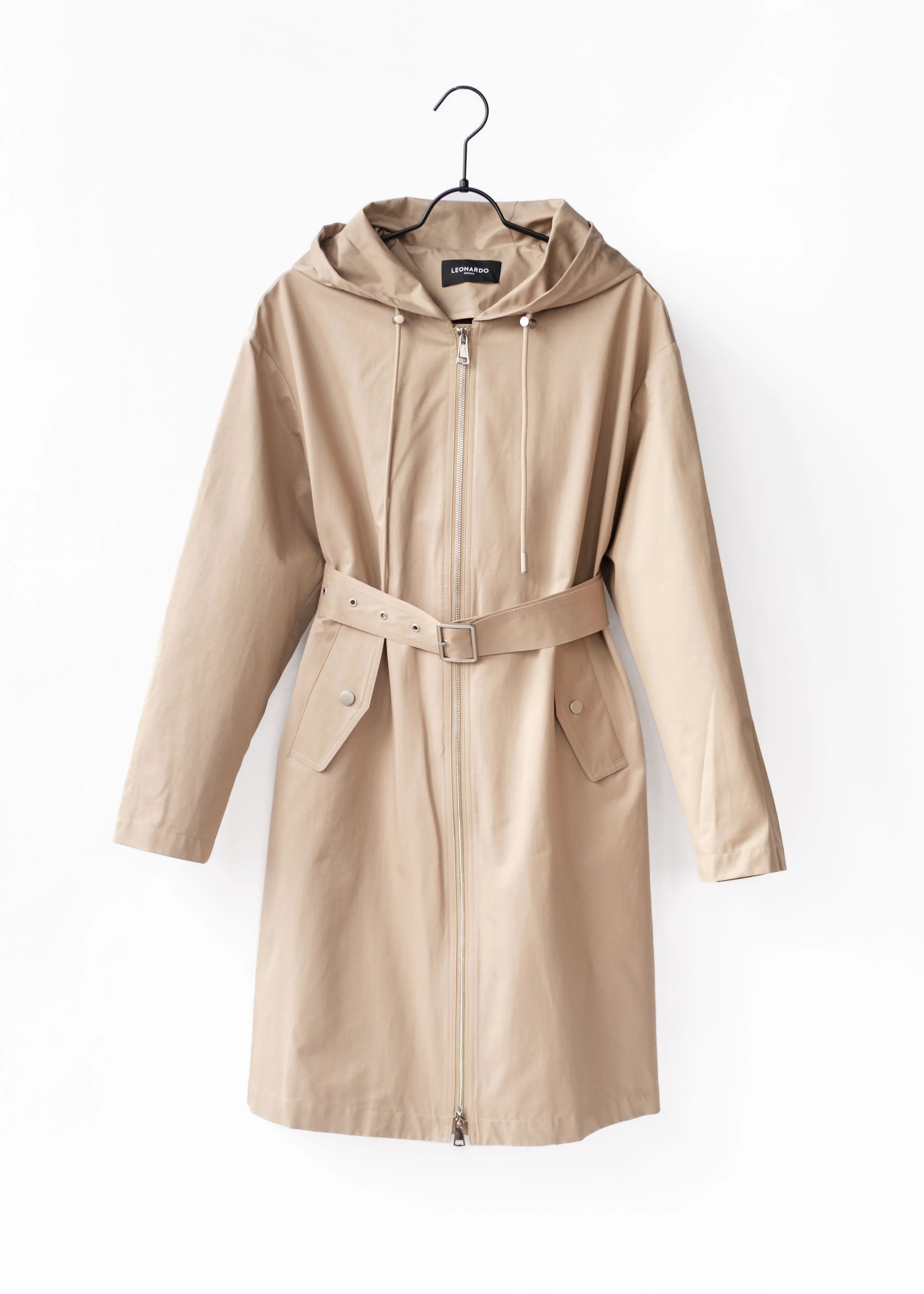 Lightweight coat with hood