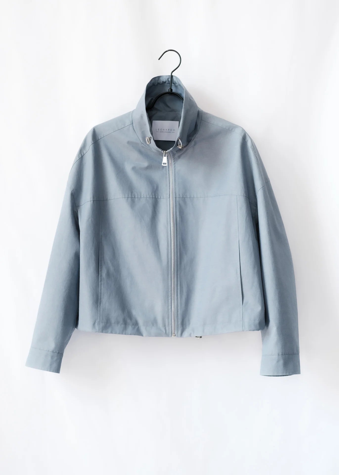 Lightweight jacket with hood