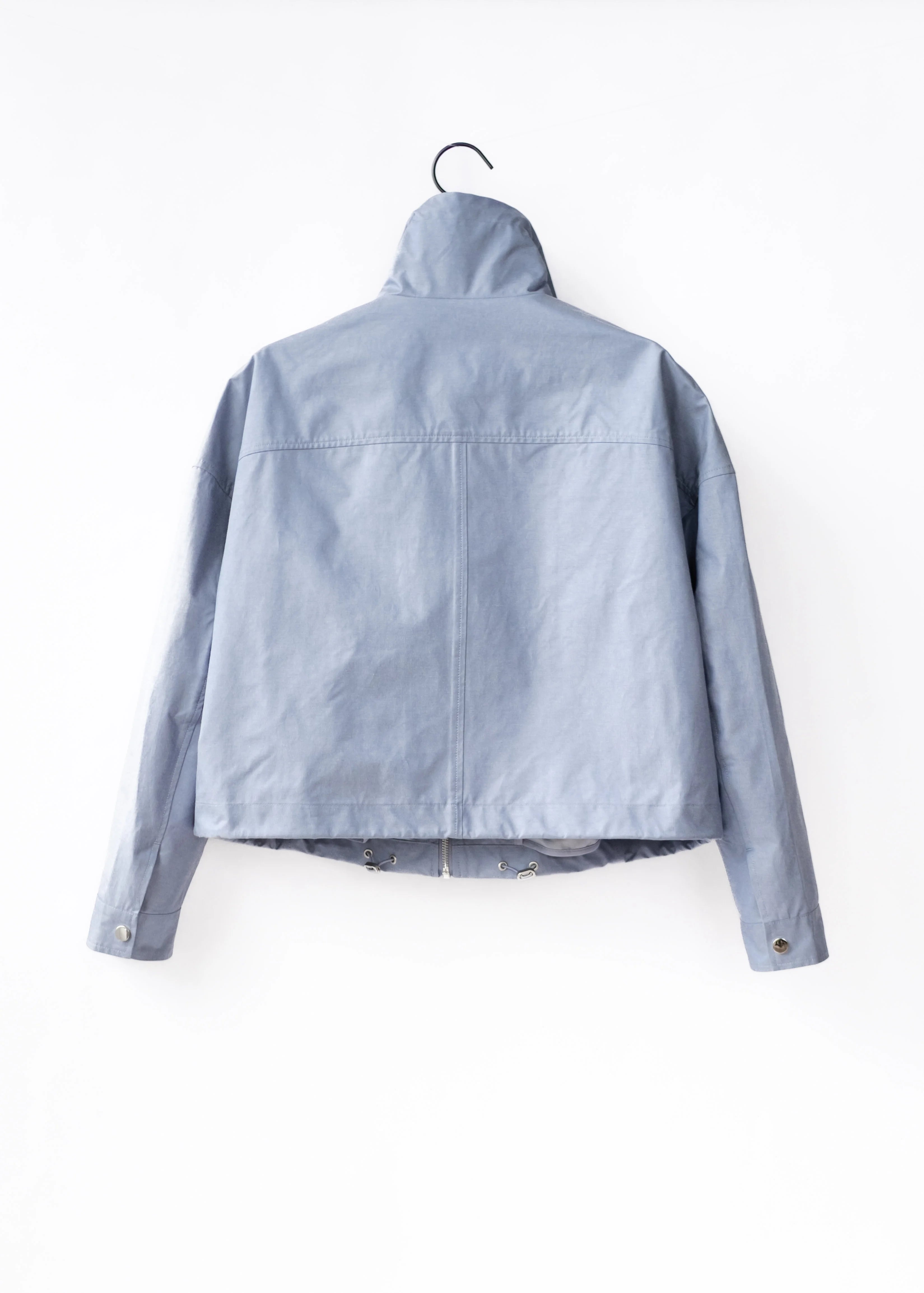 Lightweight jacket with hood