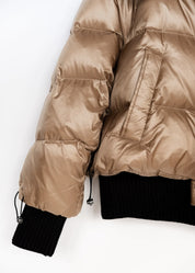 Daunenjacke mit Oversize-Kragen