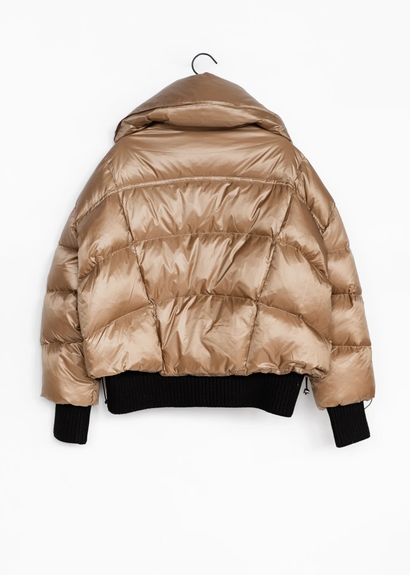 Daunenjacke mit Oversize-Kragen