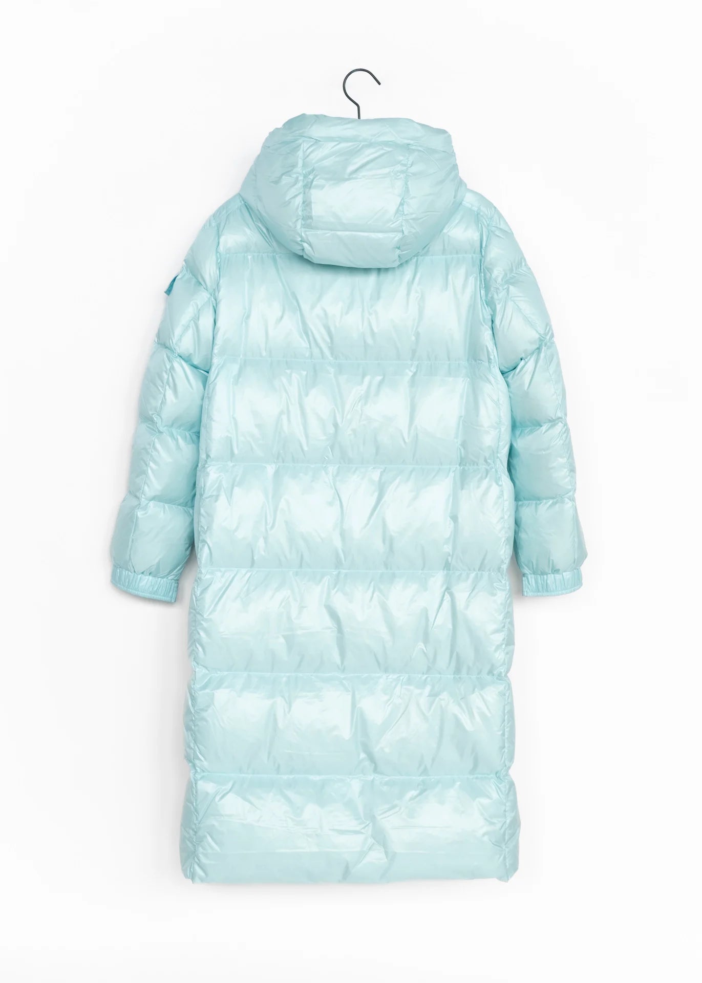 Langer Daunenmantel mit Kapuze