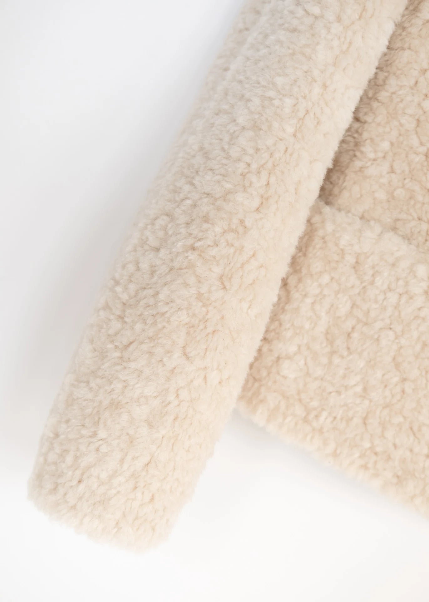 Teddy Jacket with Collar