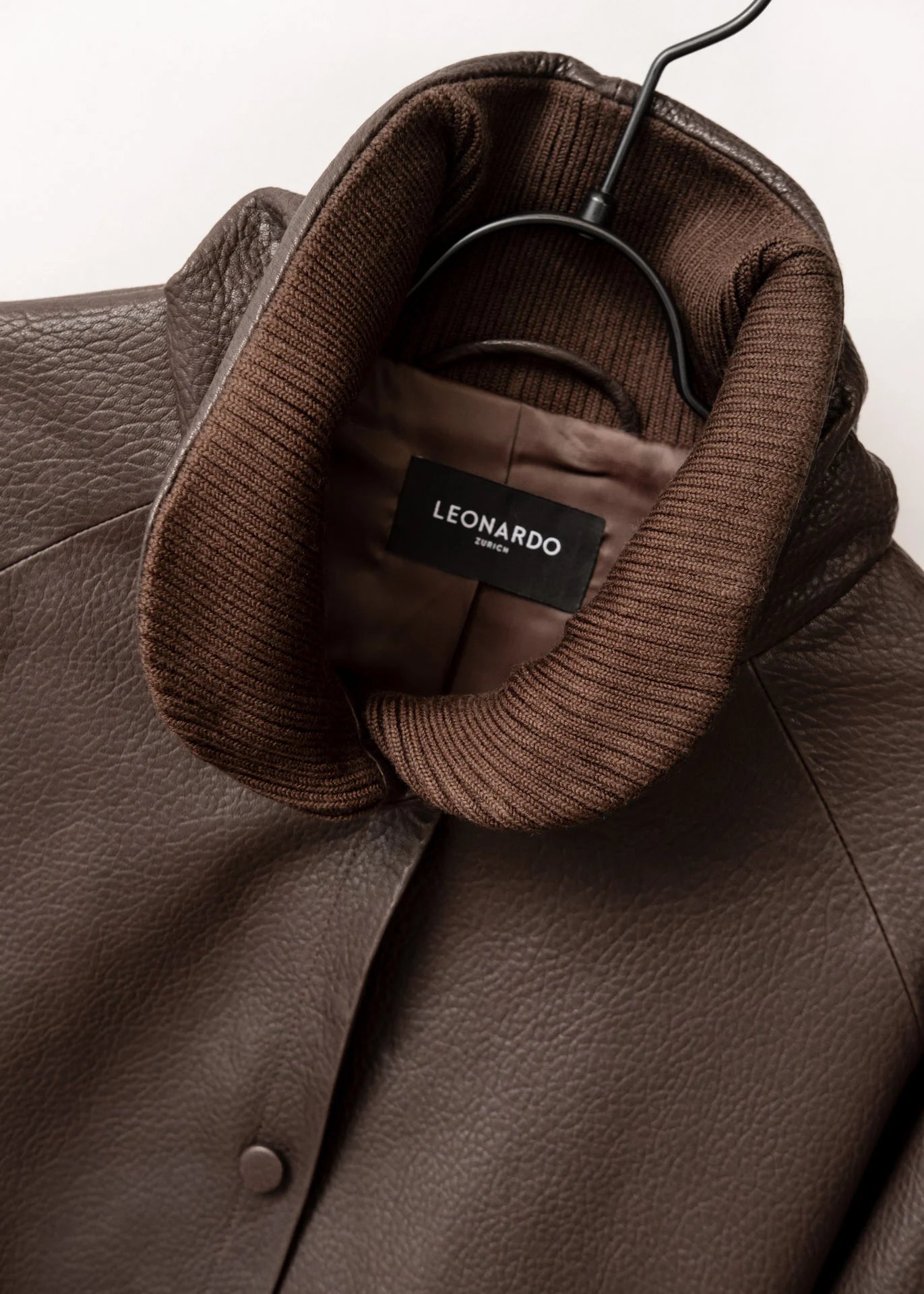 Ledermantel mit Stehkragen