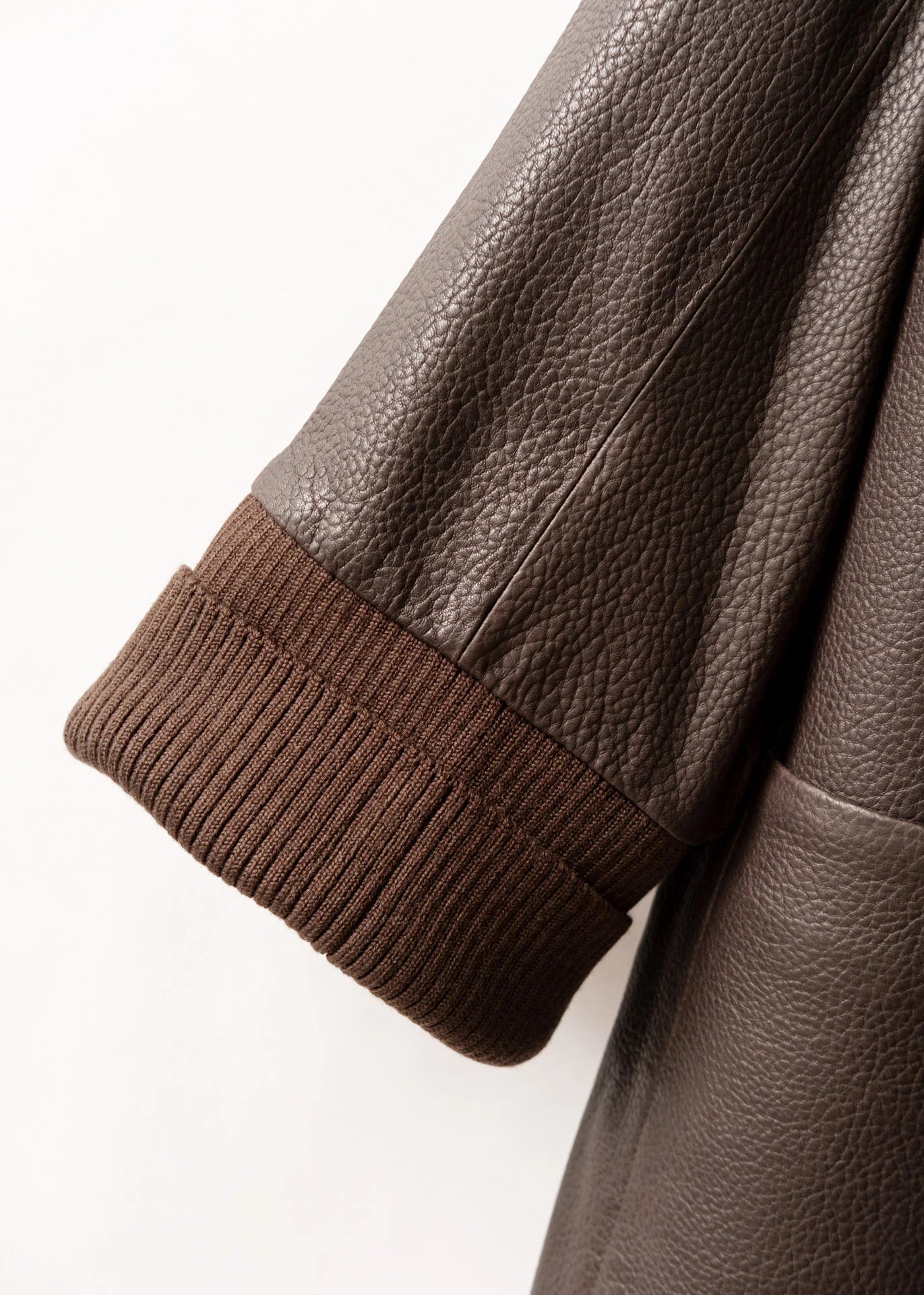 Ledermantel mit Stehkragen