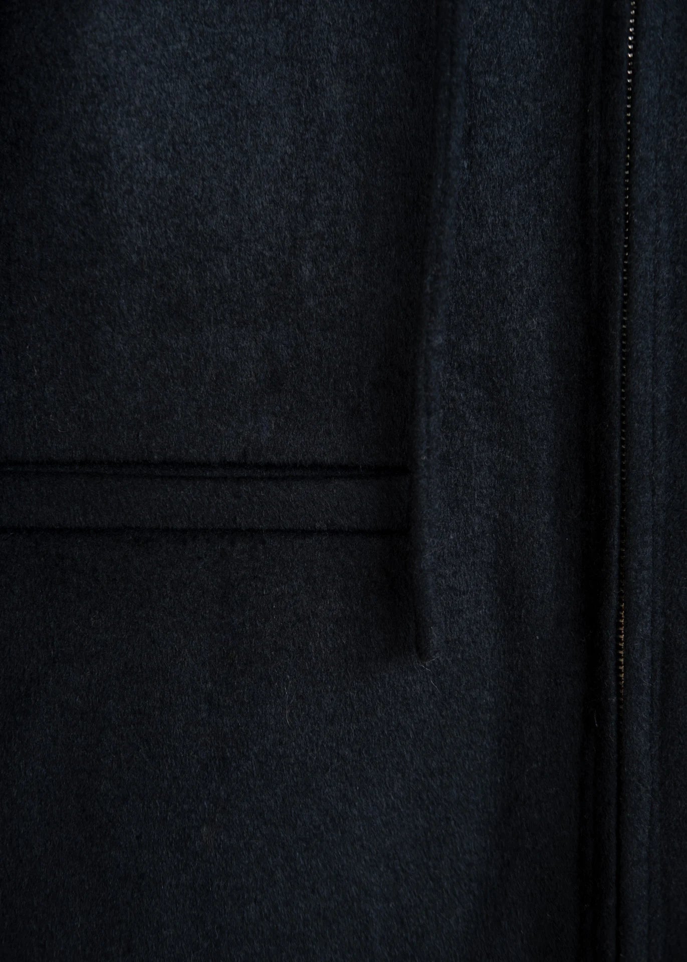 Wollmantel mit Kapuze