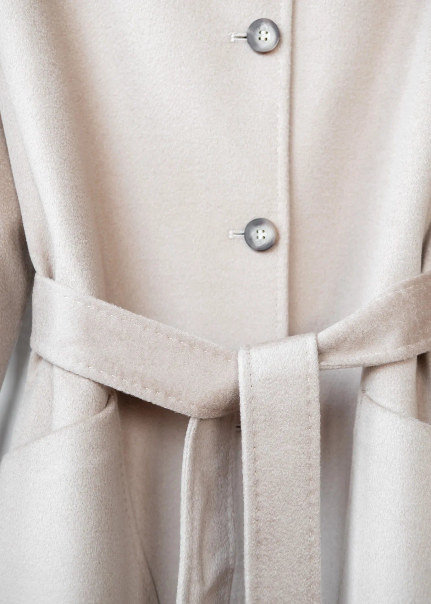 Wollmantel mit Stehkragen