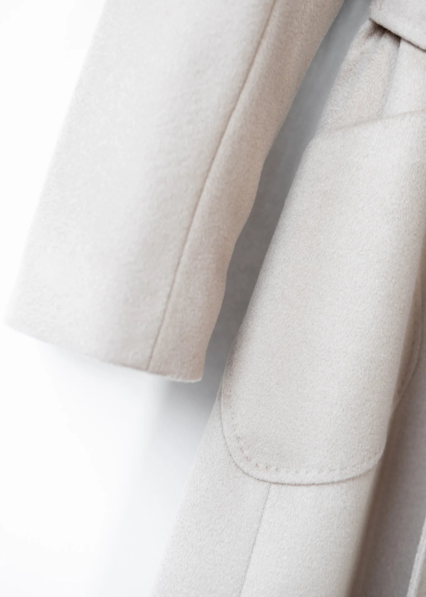 Wollmantel mit Stehkragen