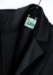 Langer Wollmantel mit Gürtel