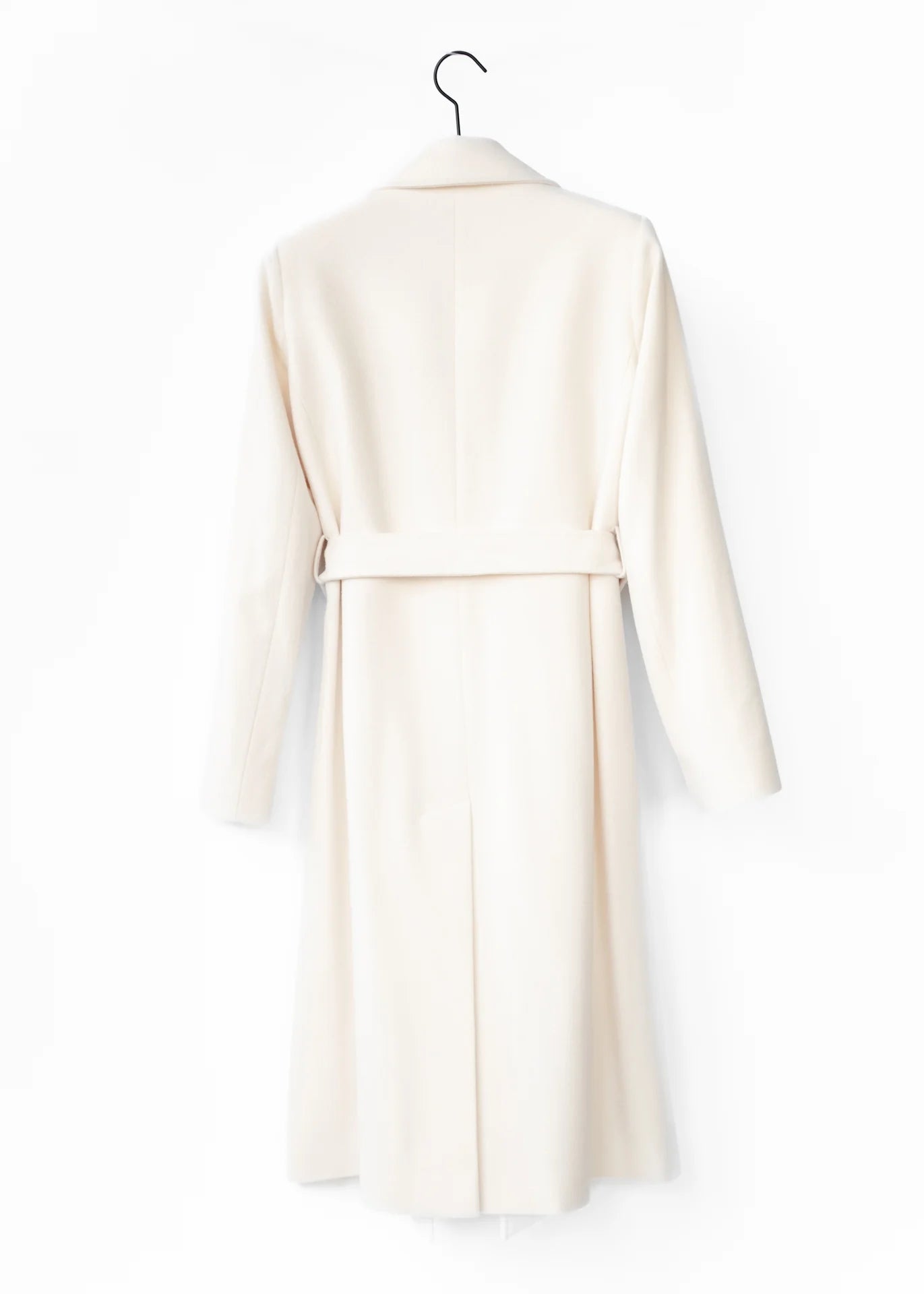 Langer Wollmantel mit Gürtel