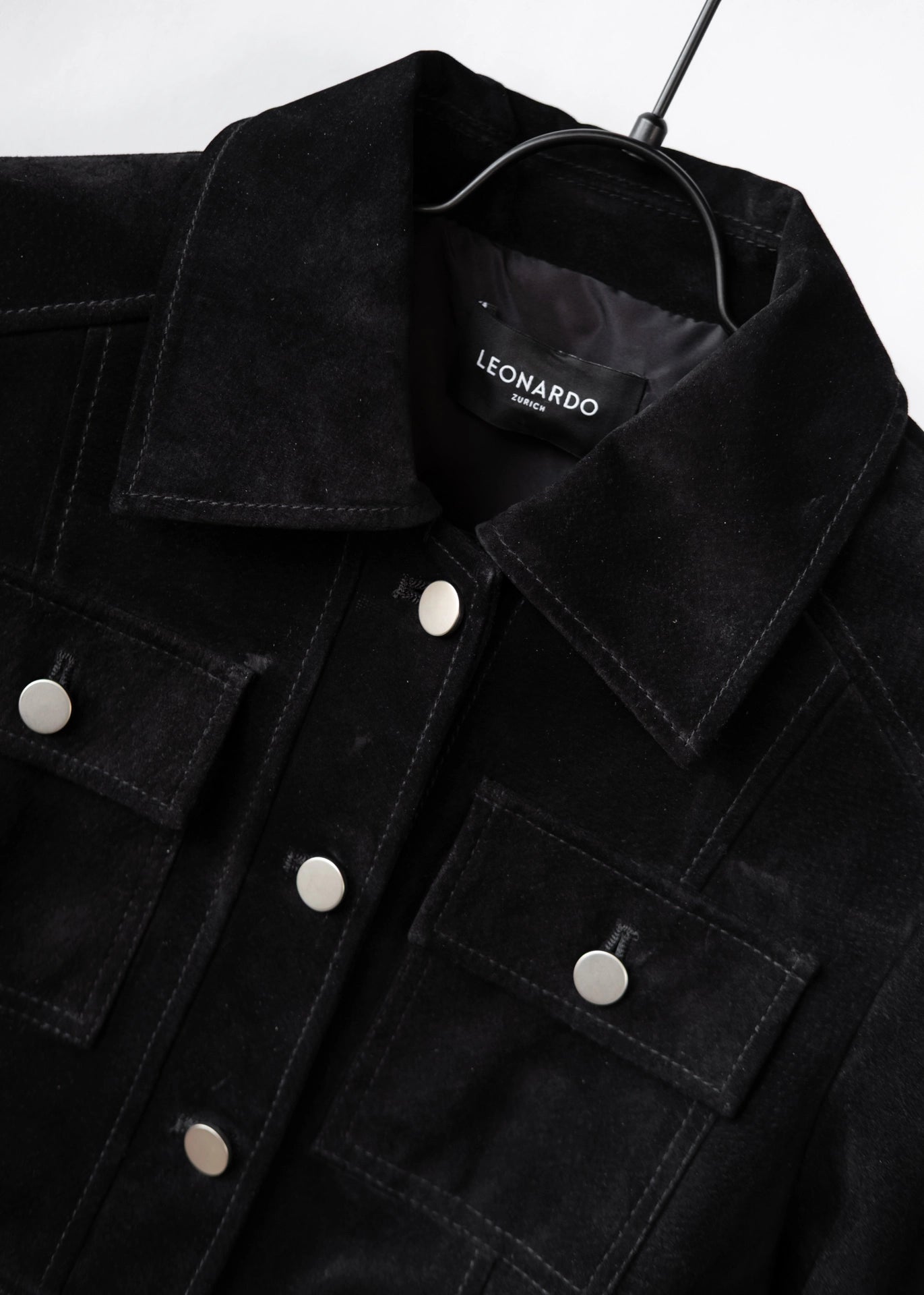 Cropped Jacke aus Veloursleder