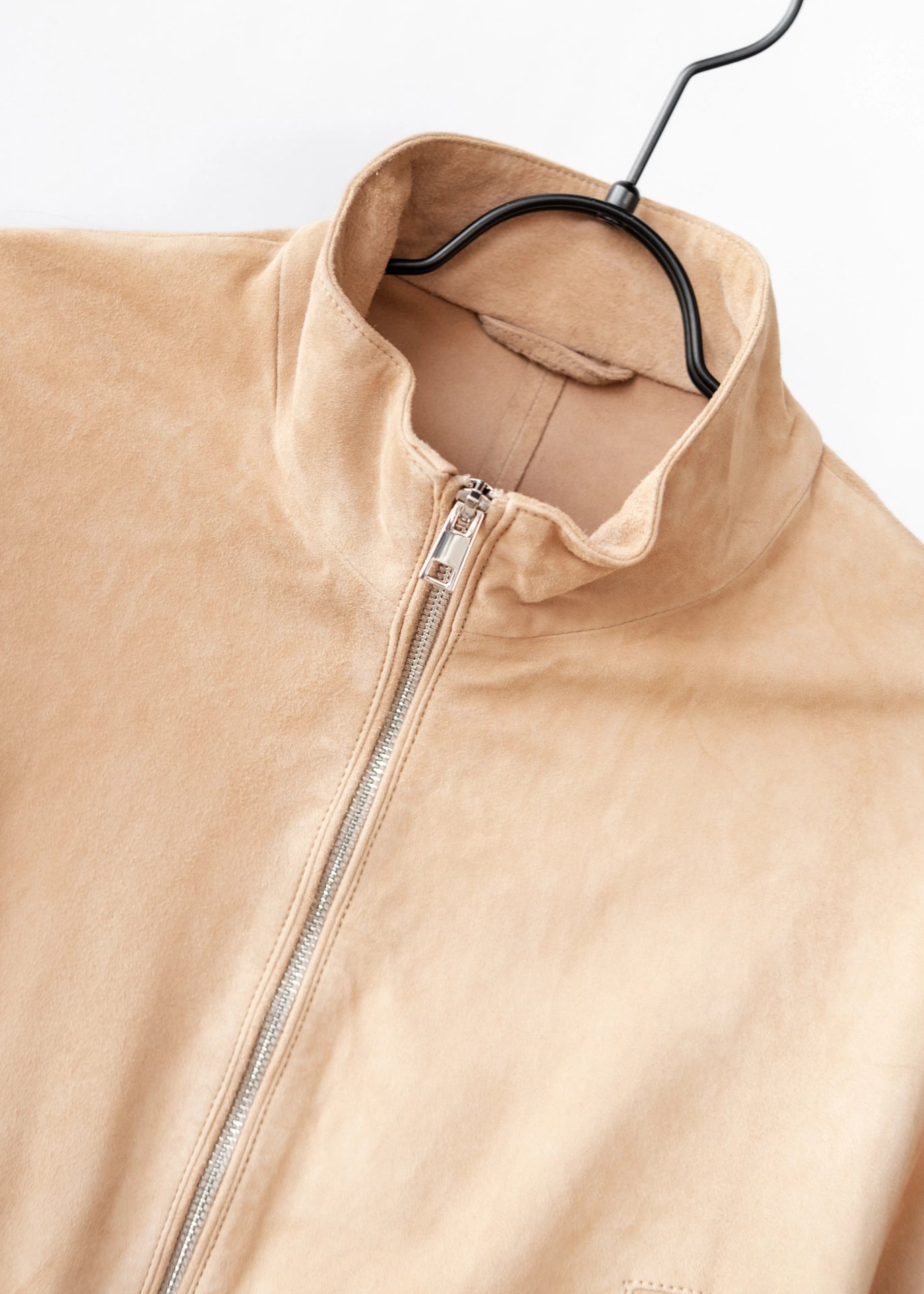 Kurze Velourslederjacke