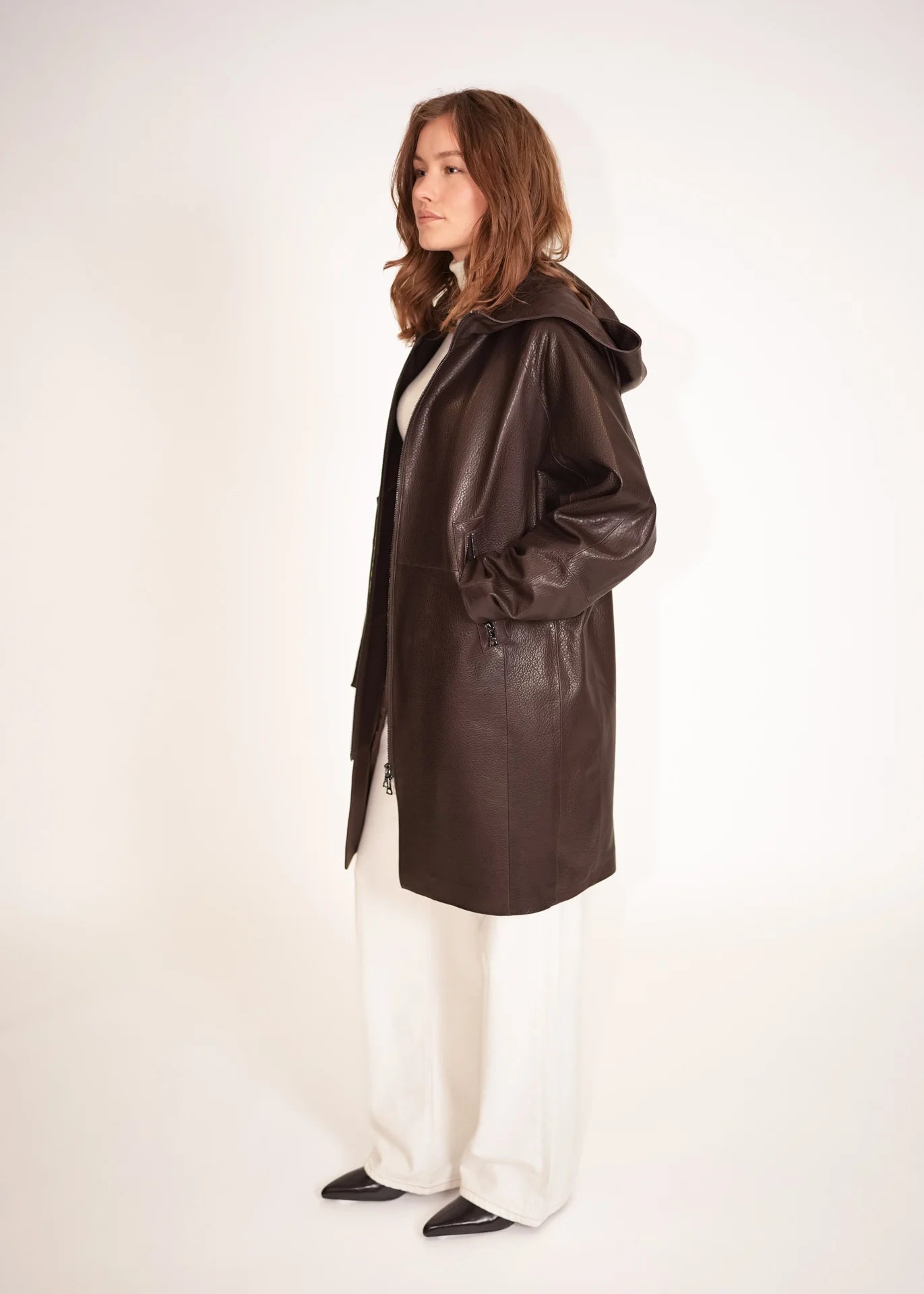 Ledermantel mit Kapuze
