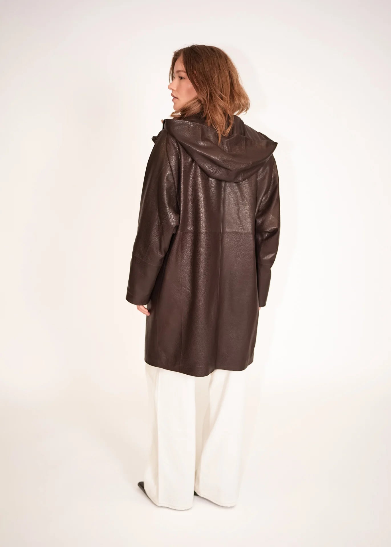 Ledermantel mit Kapuze