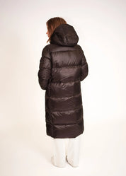 Langer Daunenmantel mit Kapuze