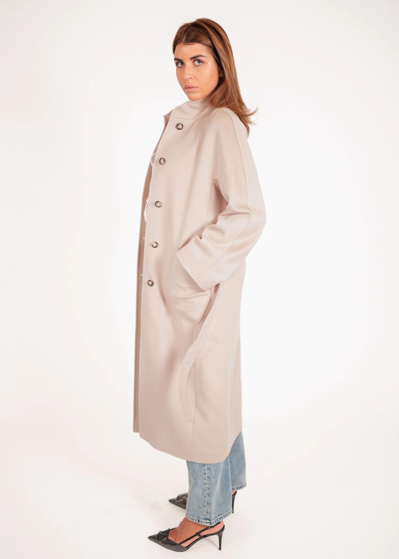 Wollmantel mit Stehkragen