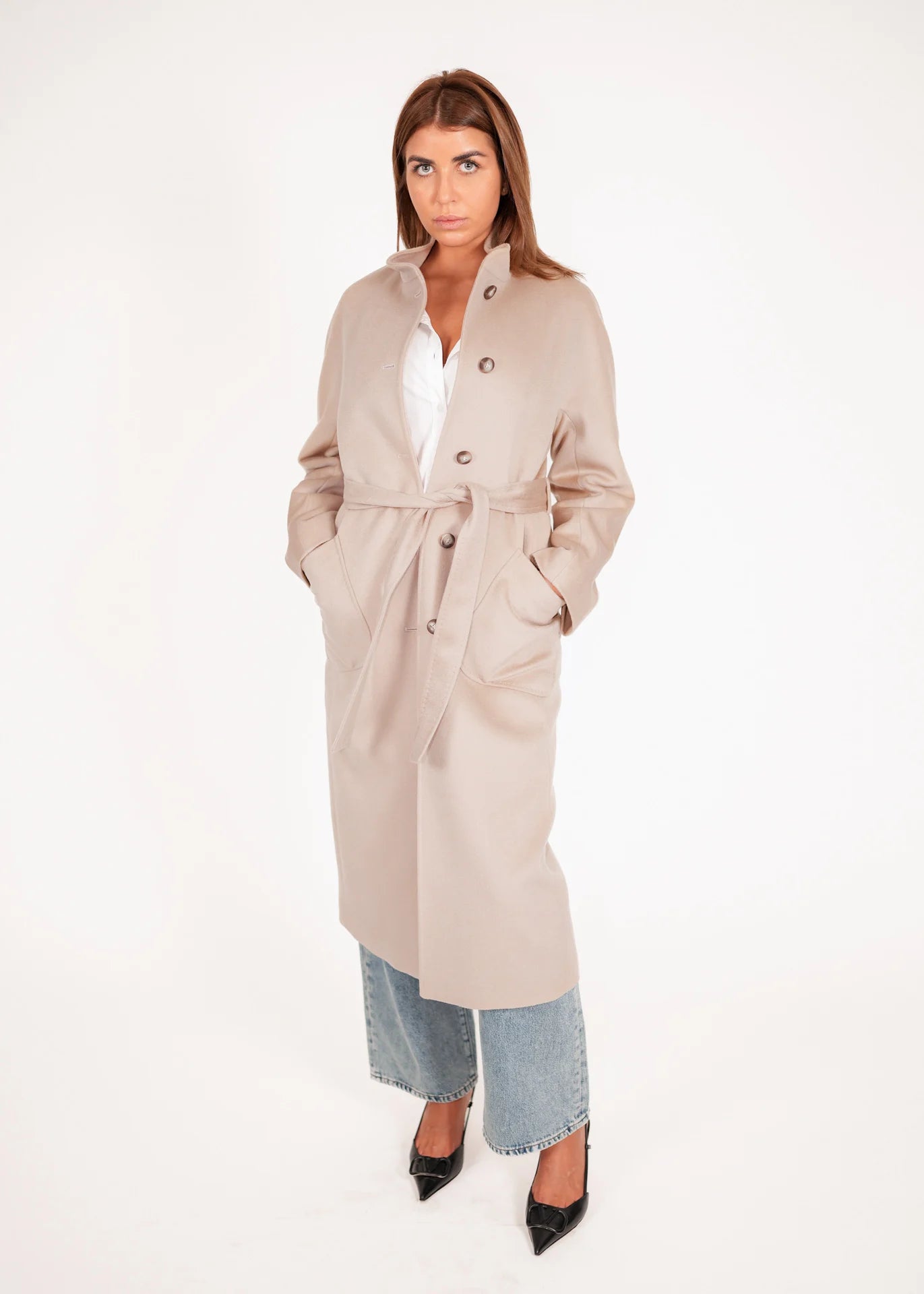 Wollmantel mit Stehkragen