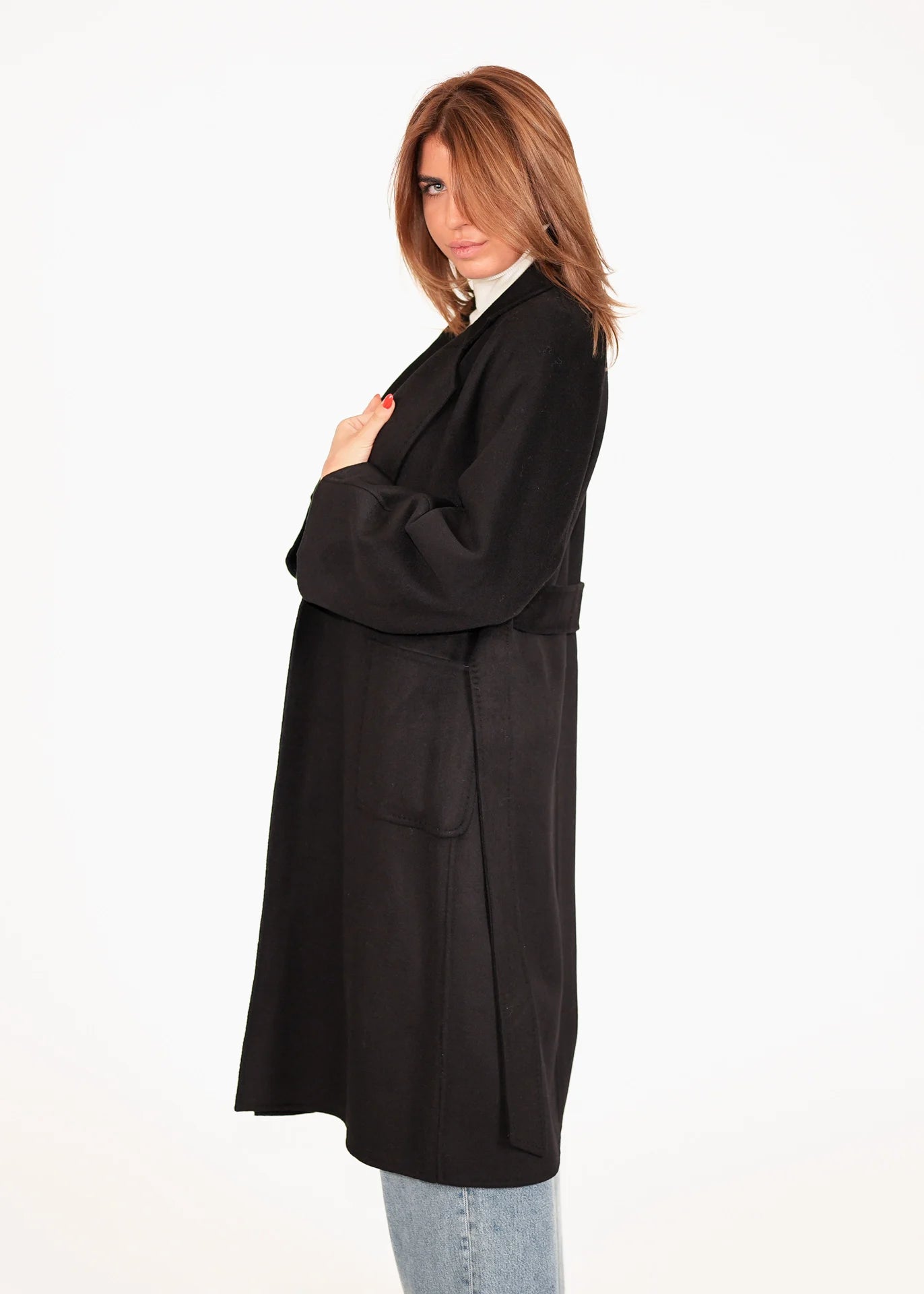 Wollmantel mit Bindegürtel