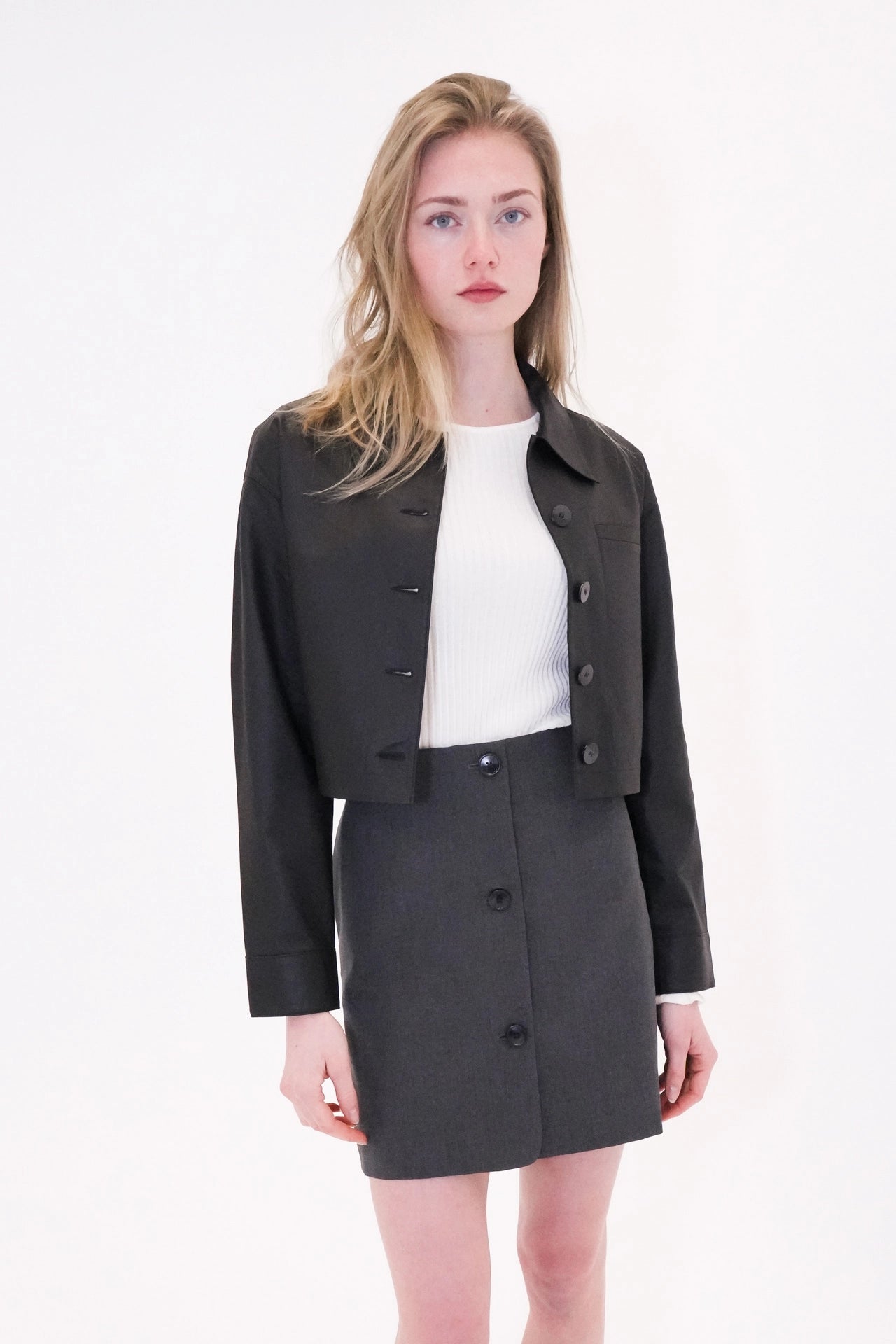 Cropped jacket made of vegan leather