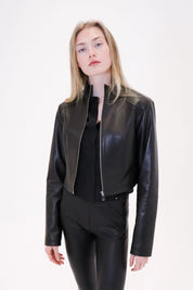 Short leather jacket