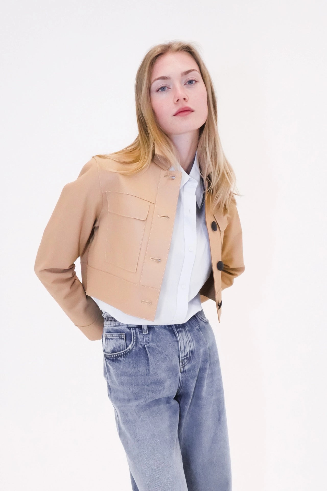 Cropped leather jacket