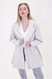 Lightweight rain jacket