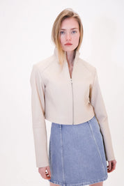 Short leather jacket