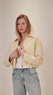 Cropped jacket made of vegan leather