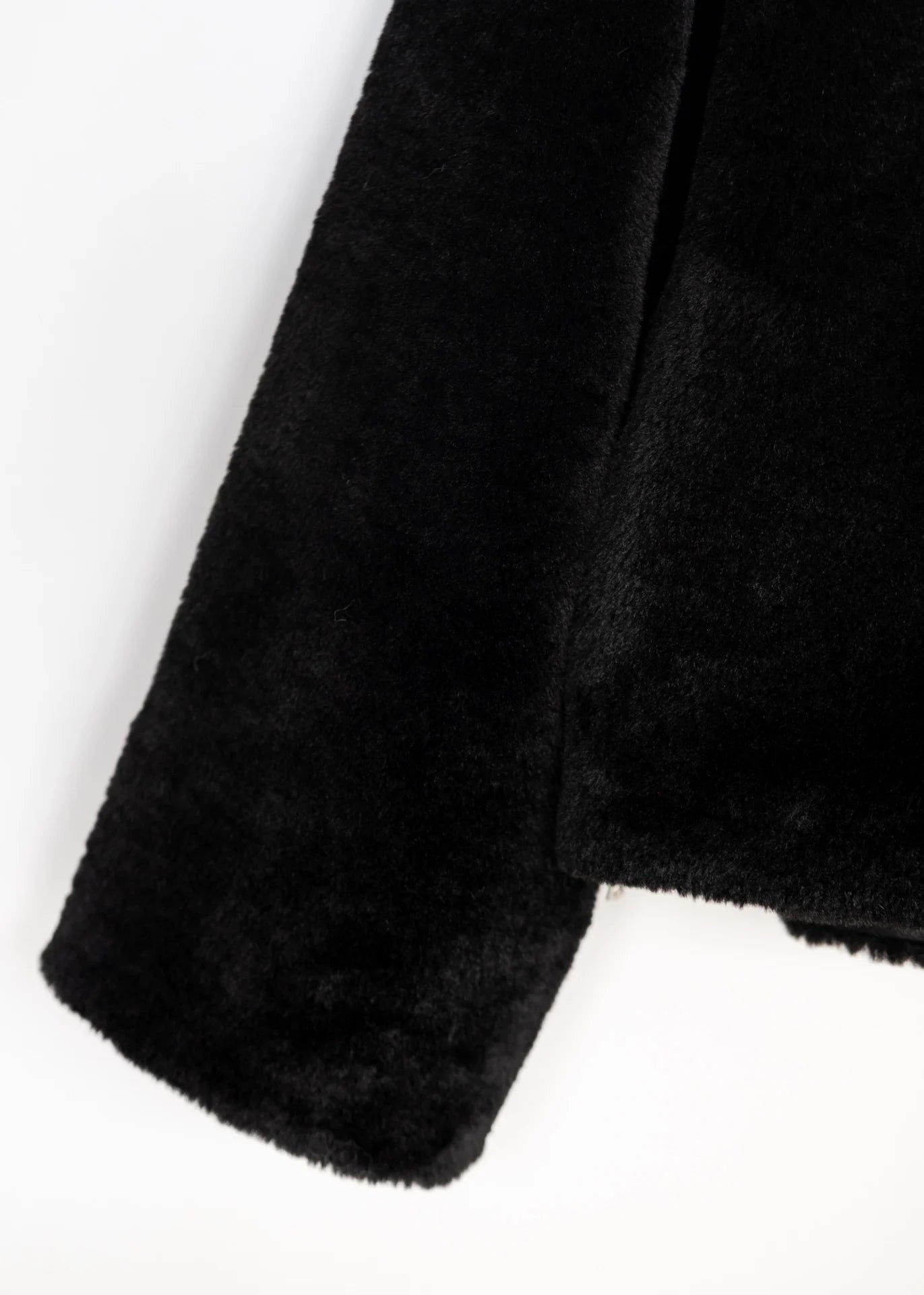 Teddyjacke mit Kapuze