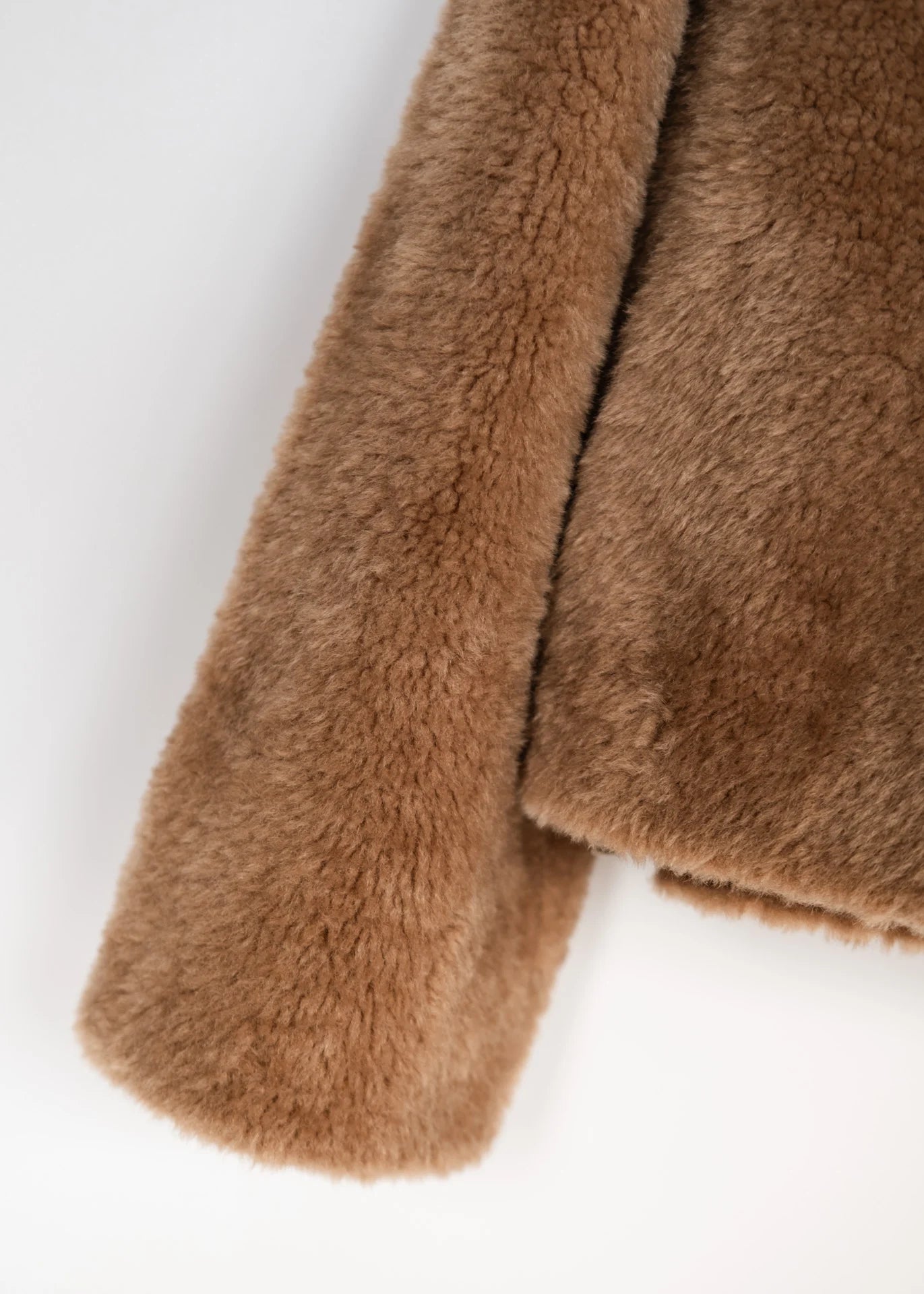 Veste teddy à capuche