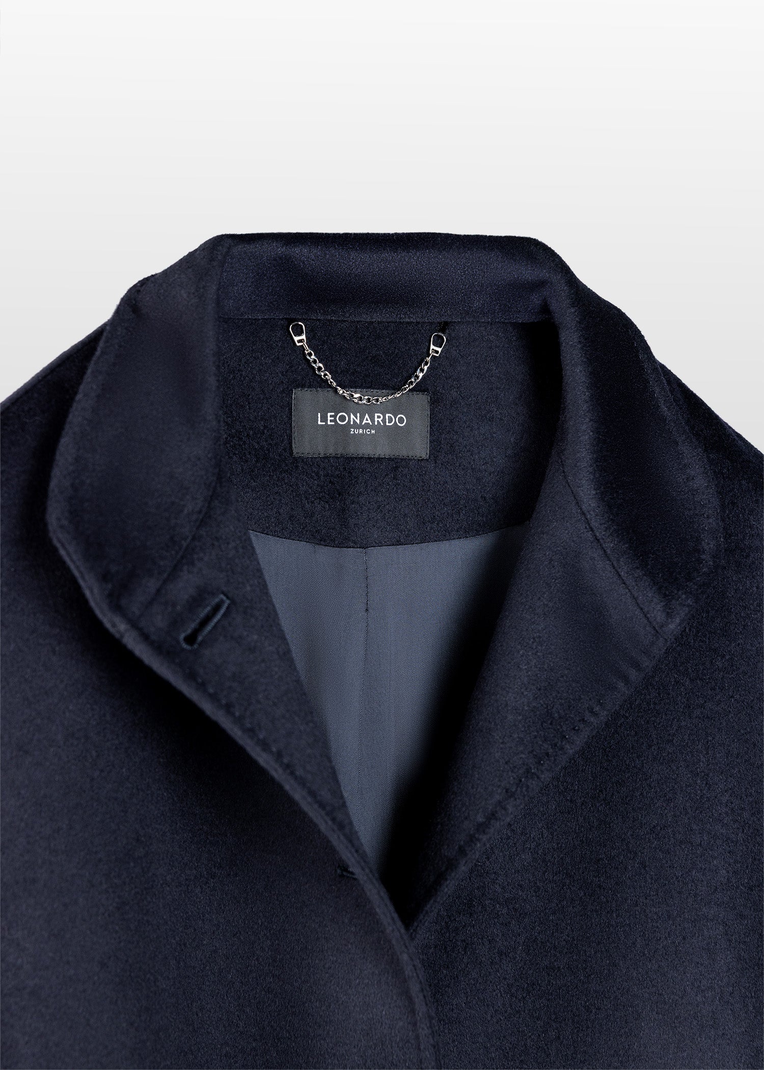 Manteau long en laine avec ceinture