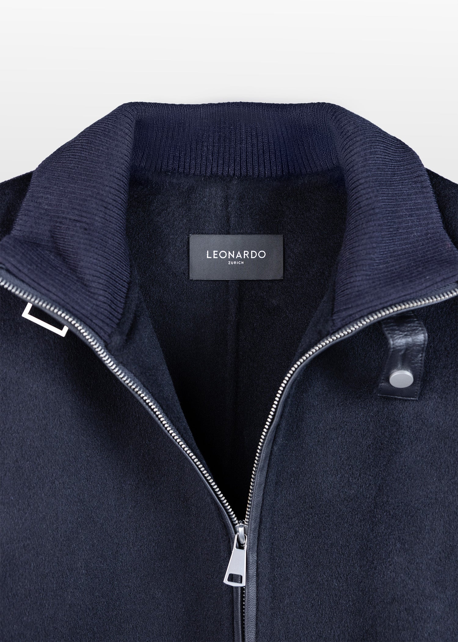 Wollen Cape