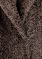 Oversized Teddy Mantel