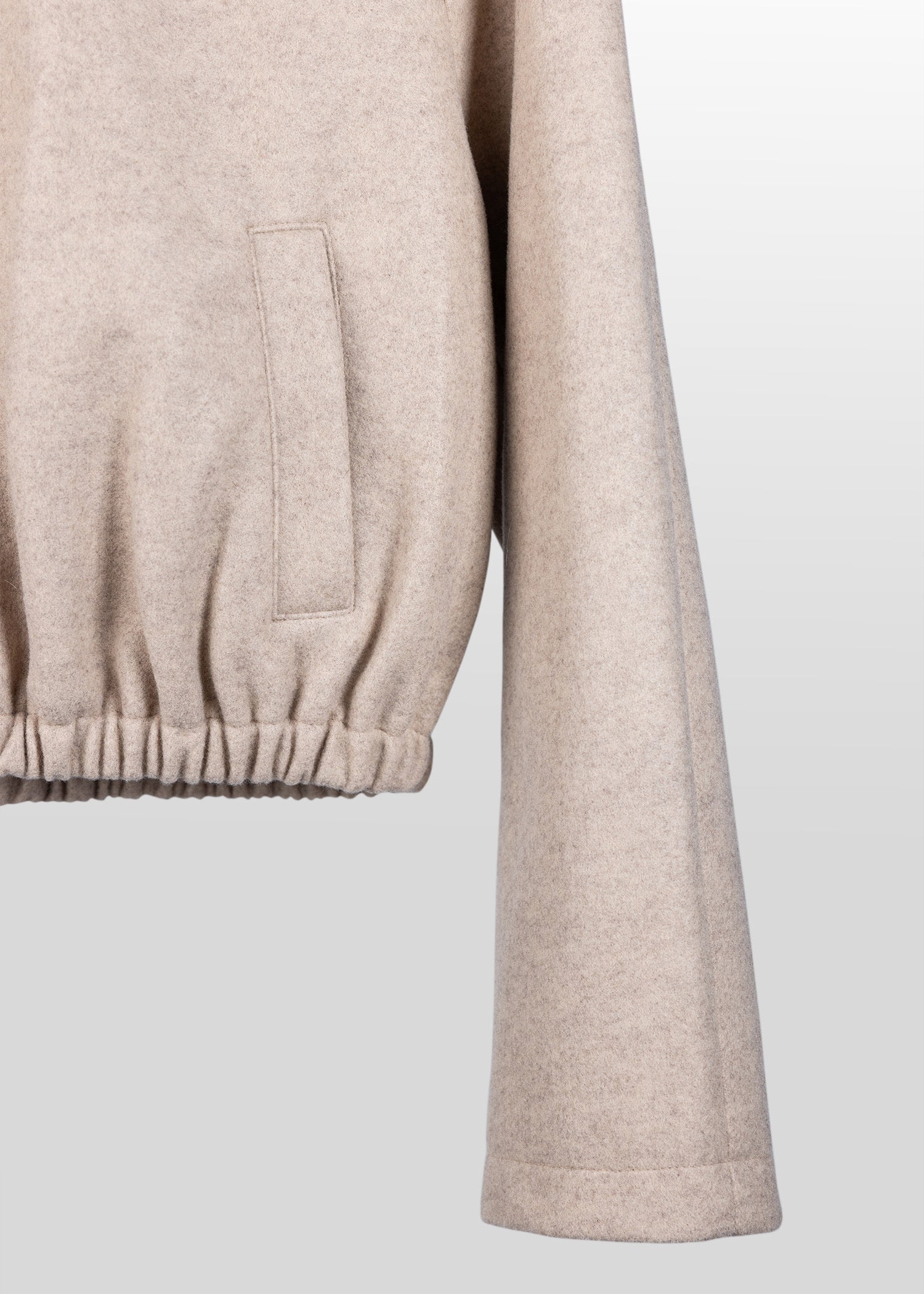 Wolljacke mit Kapuze