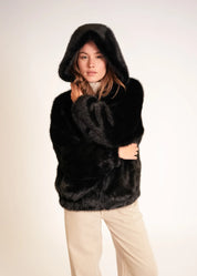 Faux Fur Jacke mit Kapuze