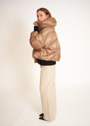 Daunenjacke mit Oversize-Kragen