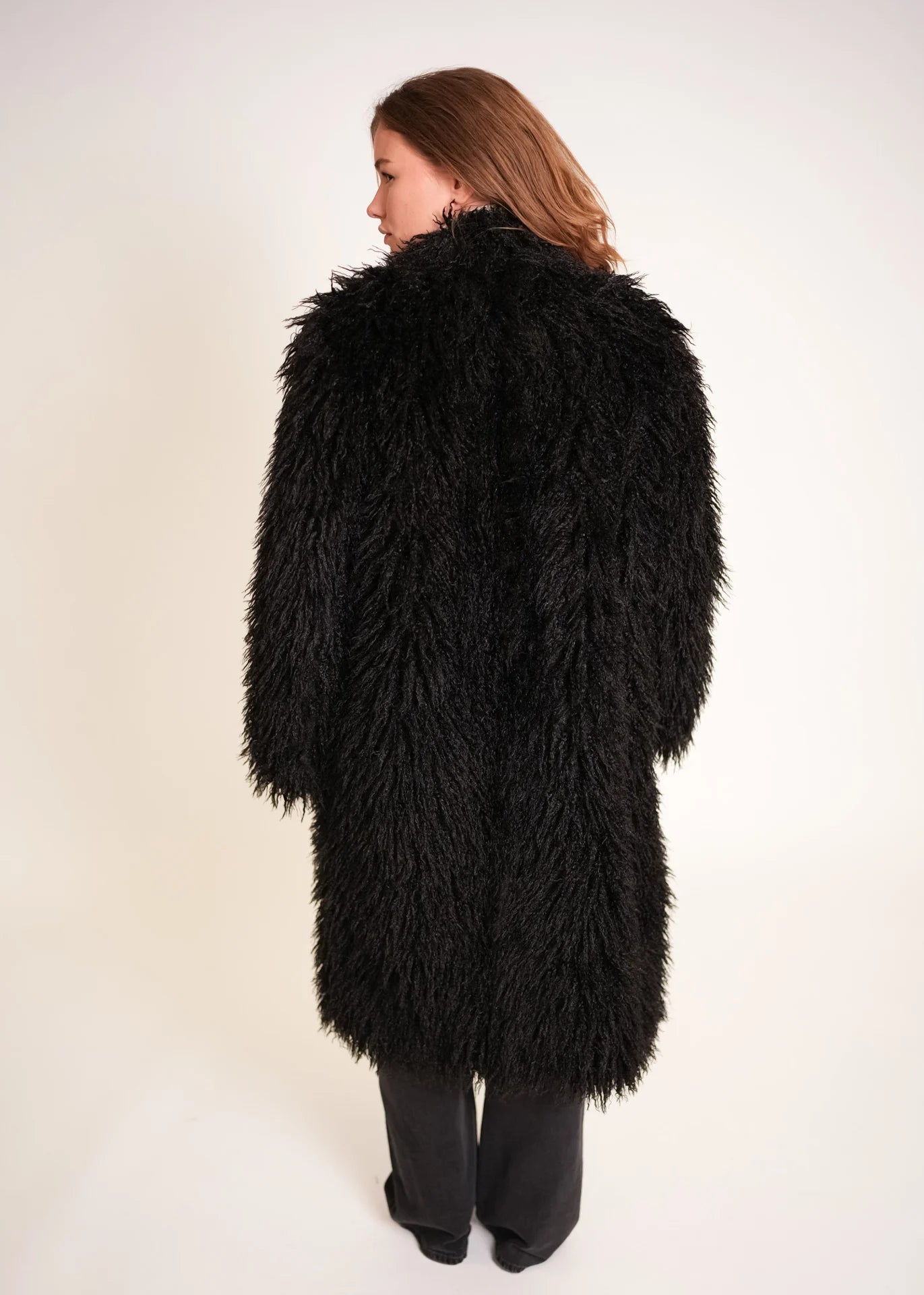 Manteau en fausse fourrure