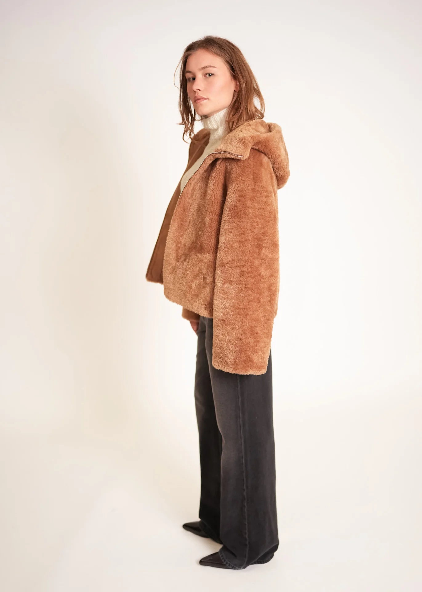 Veste teddy à capuche