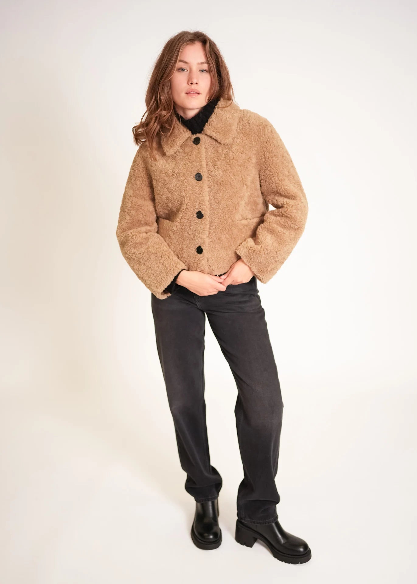 Teddyjacke mit Kragen