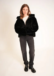 Teddyjacke mit Kapuze