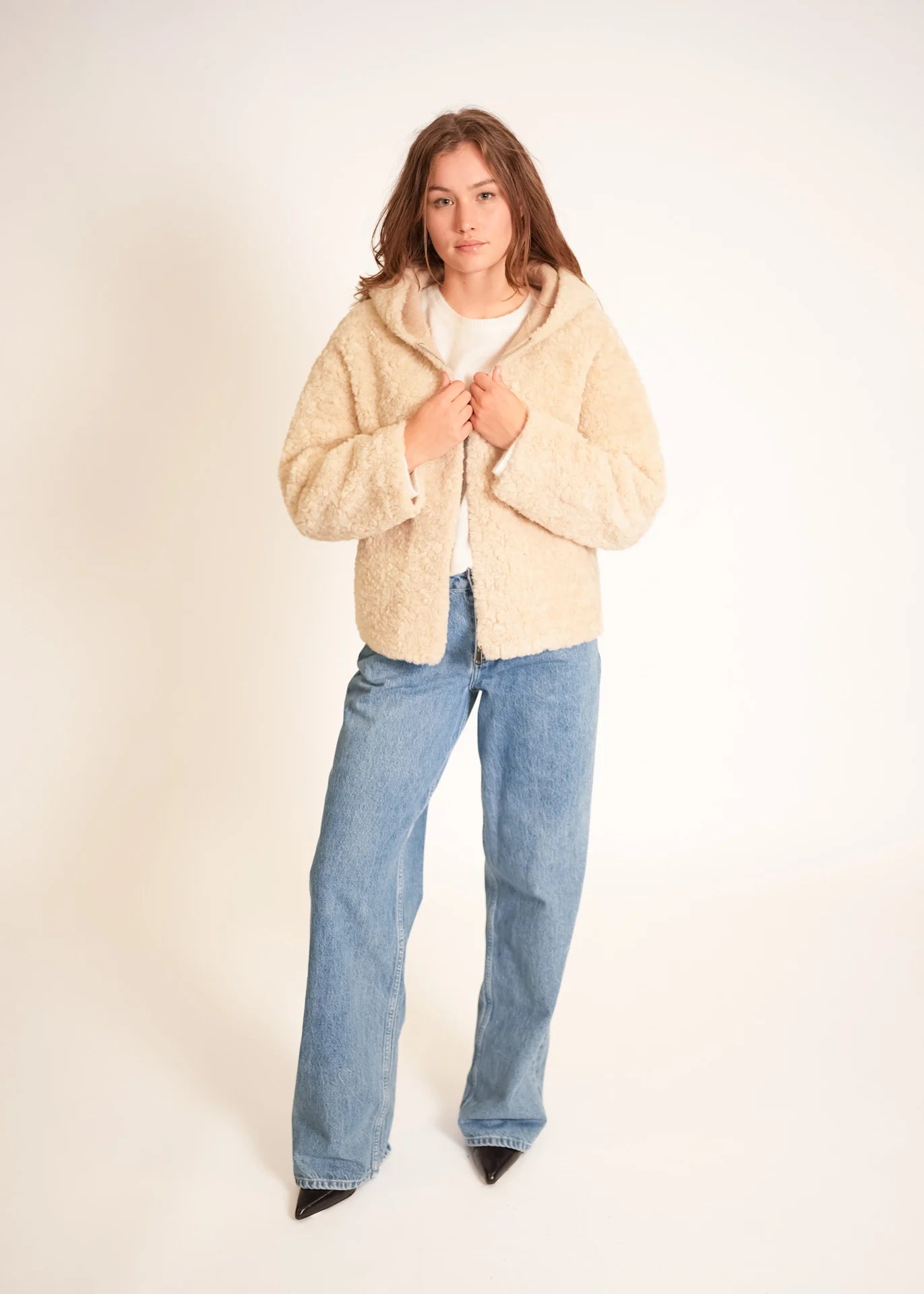 Teddyjacke mit Kapuze