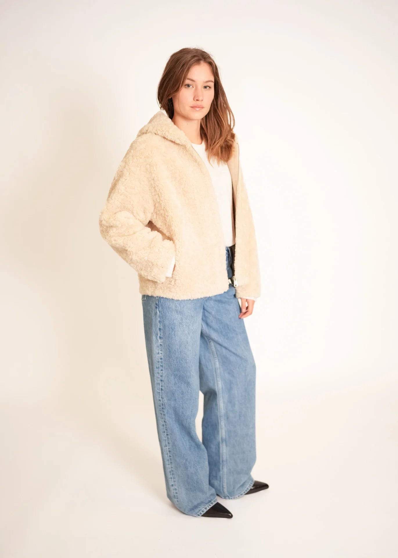 Teddyjacke mit Kapuze