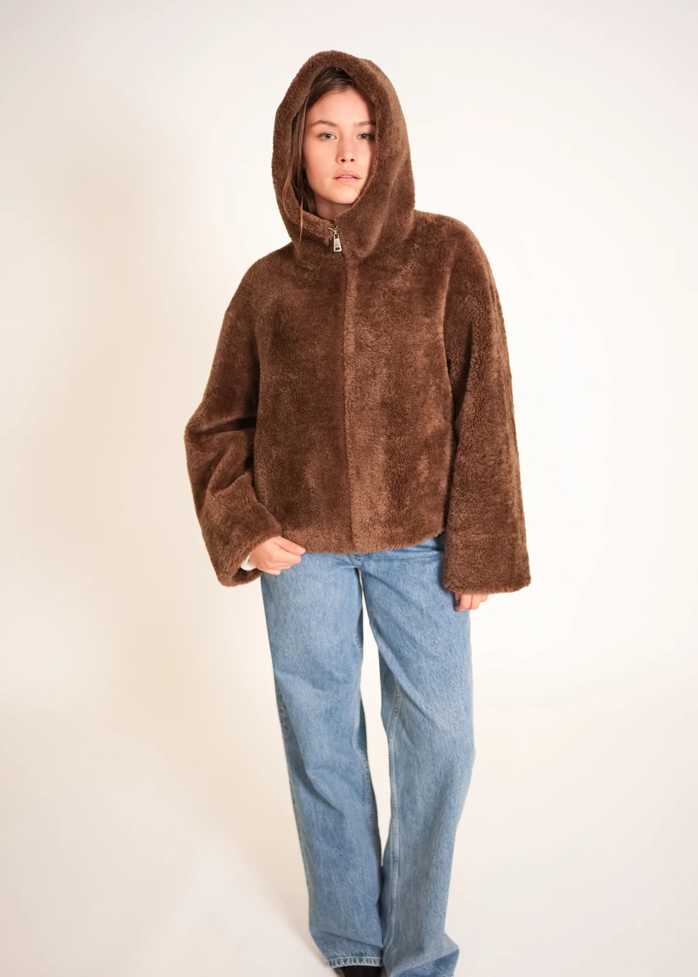 Veste teddy à capuche