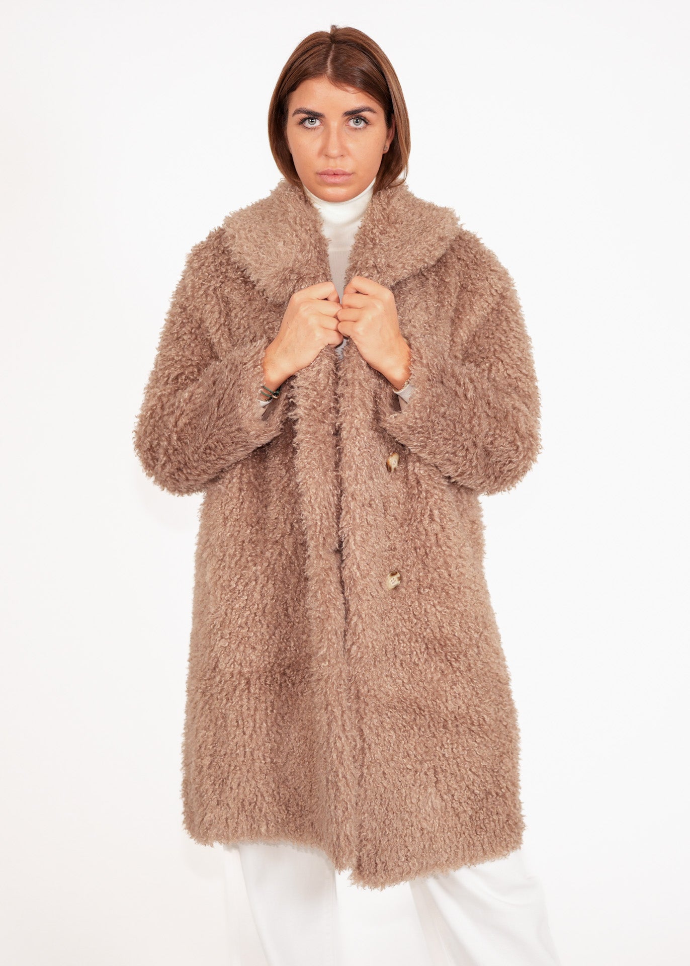 Manteau en fausse fourrure bouclée
