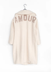 Oversized Teddy Mantel – Amour