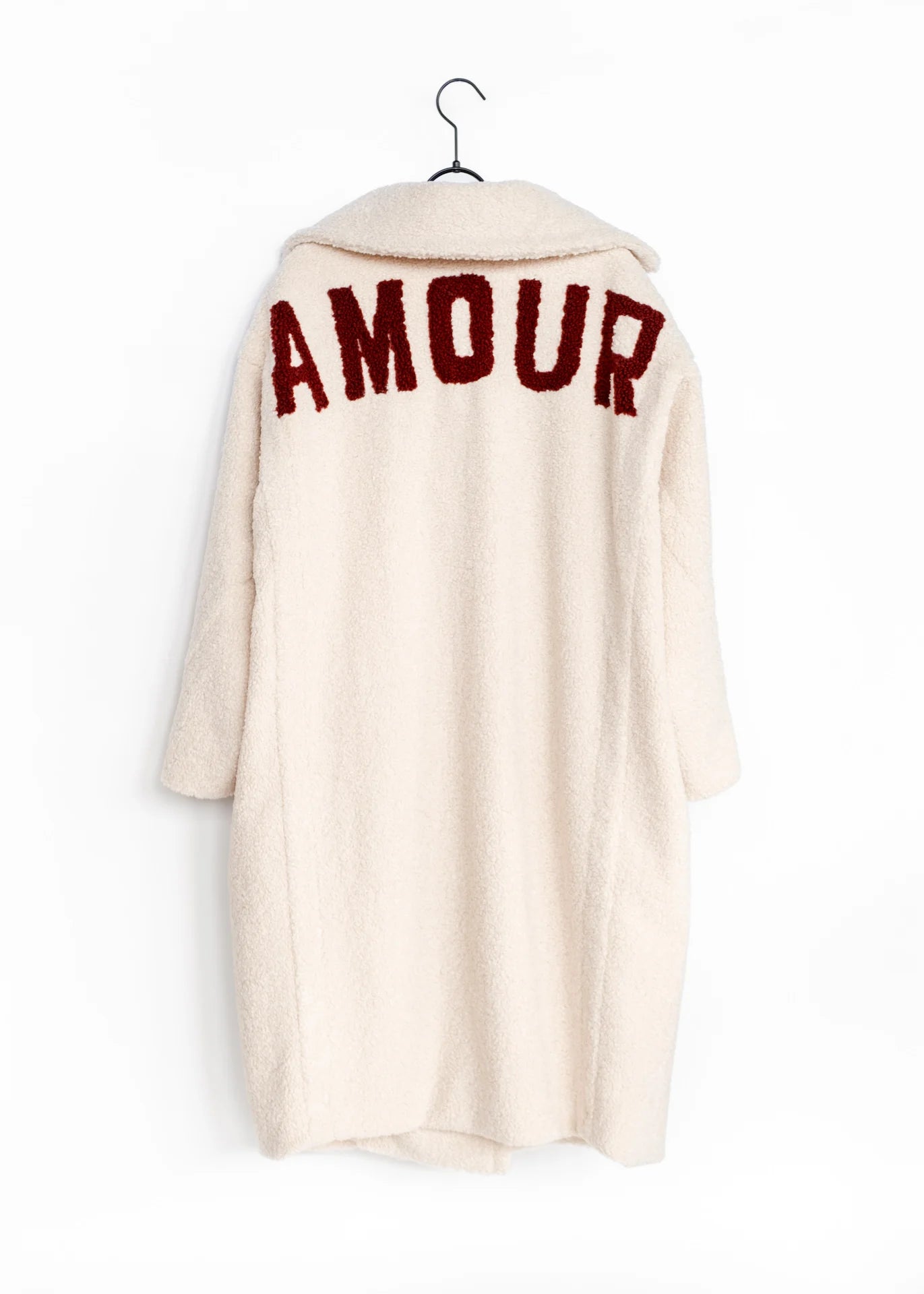 Oversized Teddy Mantel – Amour