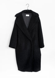Oversized Teddy Mantel – Amour